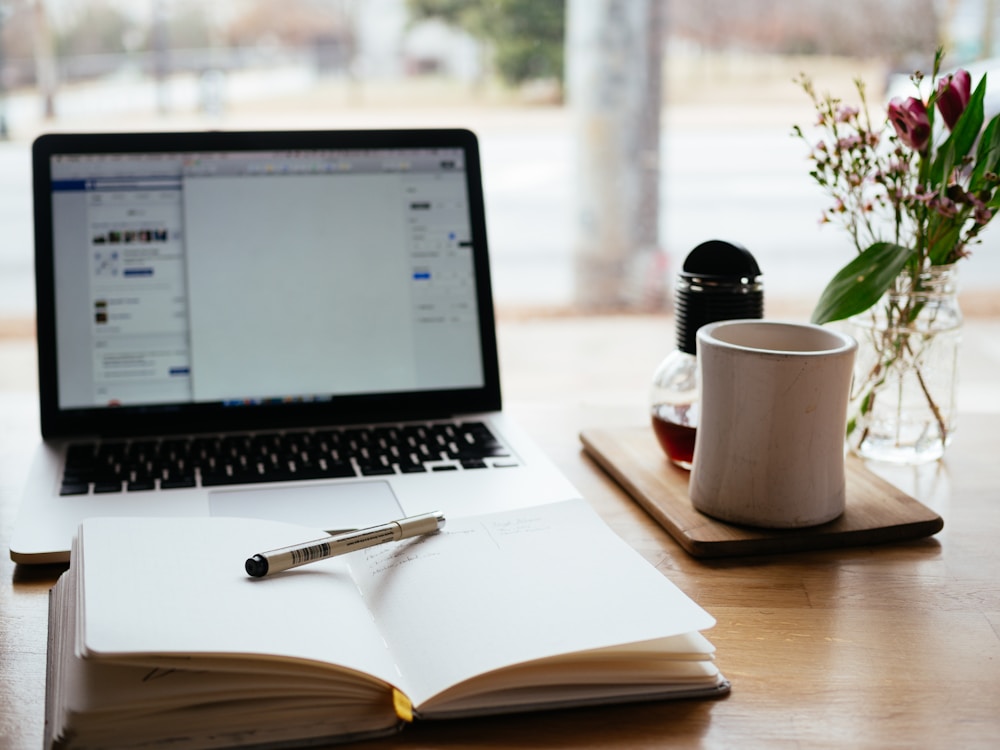 Sesión virtual de IA y programación con un ingeniero
